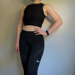 Fabletics Cropped Top